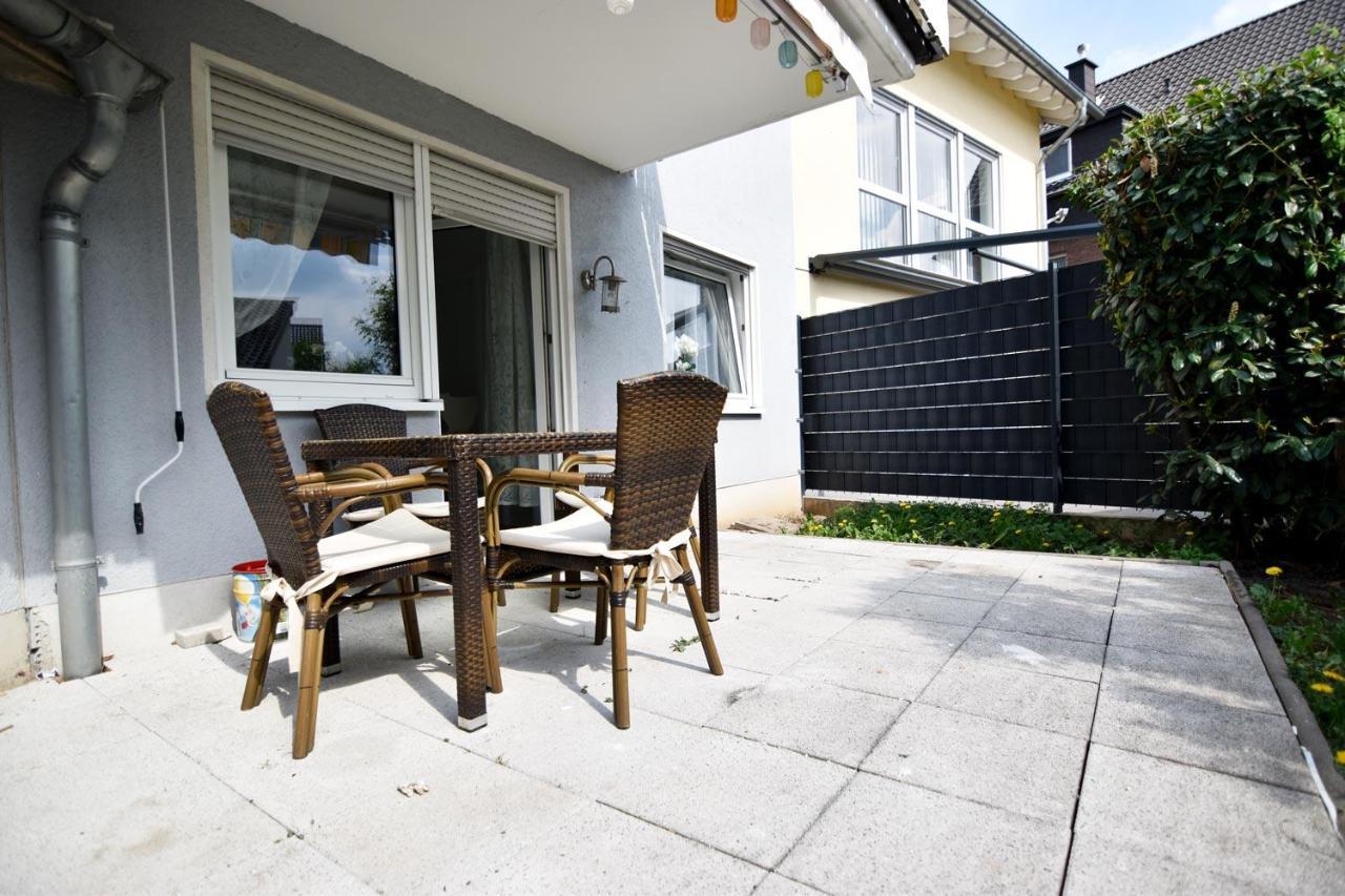 Cozy Worker Apartments Niederkassel Eksteriør billede